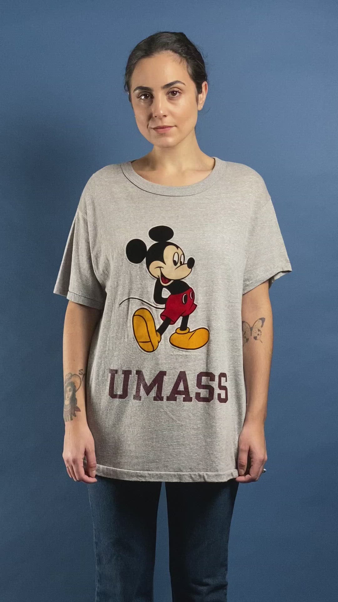 Vintage 1970s CHAMPION Mickey Mouse Grey Uni 50/50 T-shirt