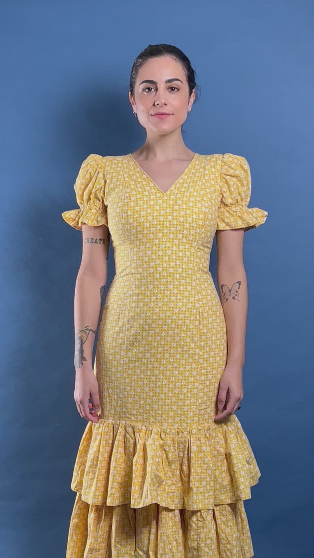 Vintage RARE 1970s Cottagecore Prairie Maxi Dress w/ Floral Pattern