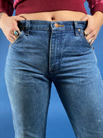 Load image into Gallery viewer, Vintage 1970s Western WRANGLER Jeans
