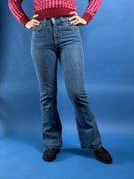 Load image into Gallery viewer, Vintage 1970s Orange Tab LEVI&#39;s Bootcut Jeans
