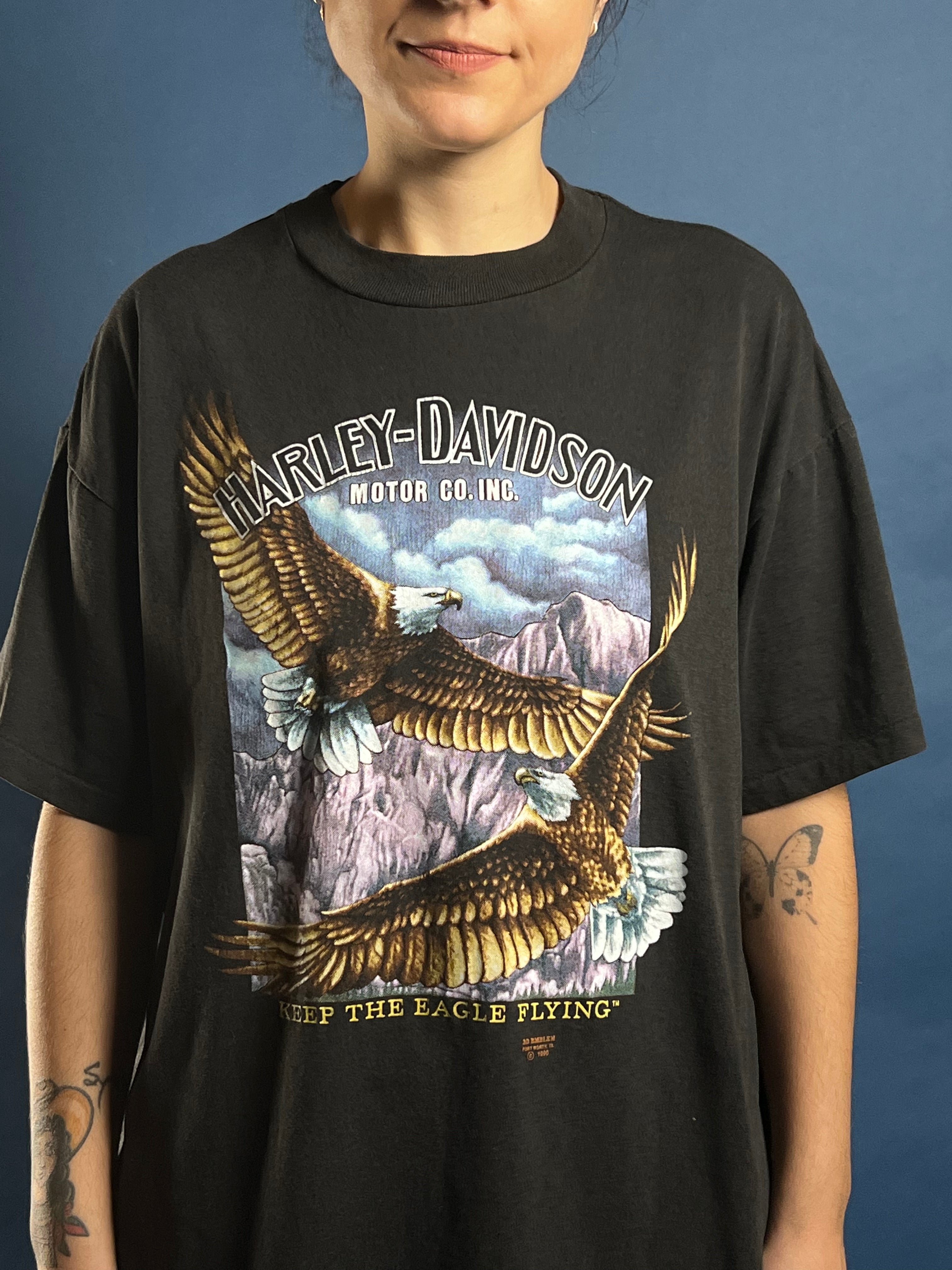 Vintage 1990s Harley Davidson t-shirt w/ eagle Illustration