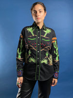 Load image into Gallery viewer, Vintage 1960s Rockmount Western Shirt w/ Embroidered Western Scenes
