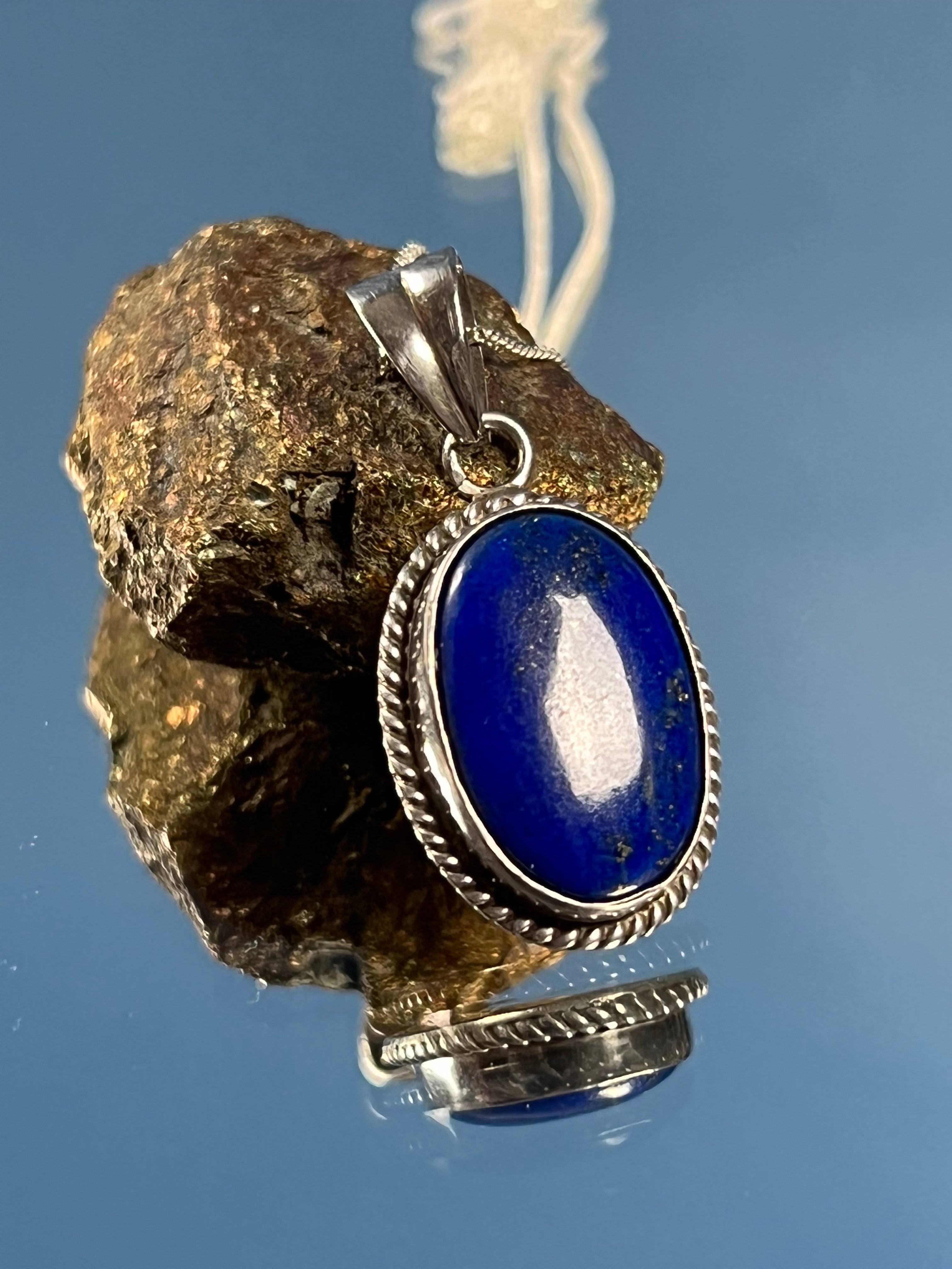 Vintage 1970s Lapis Lazuli Silver Pendant Necklace