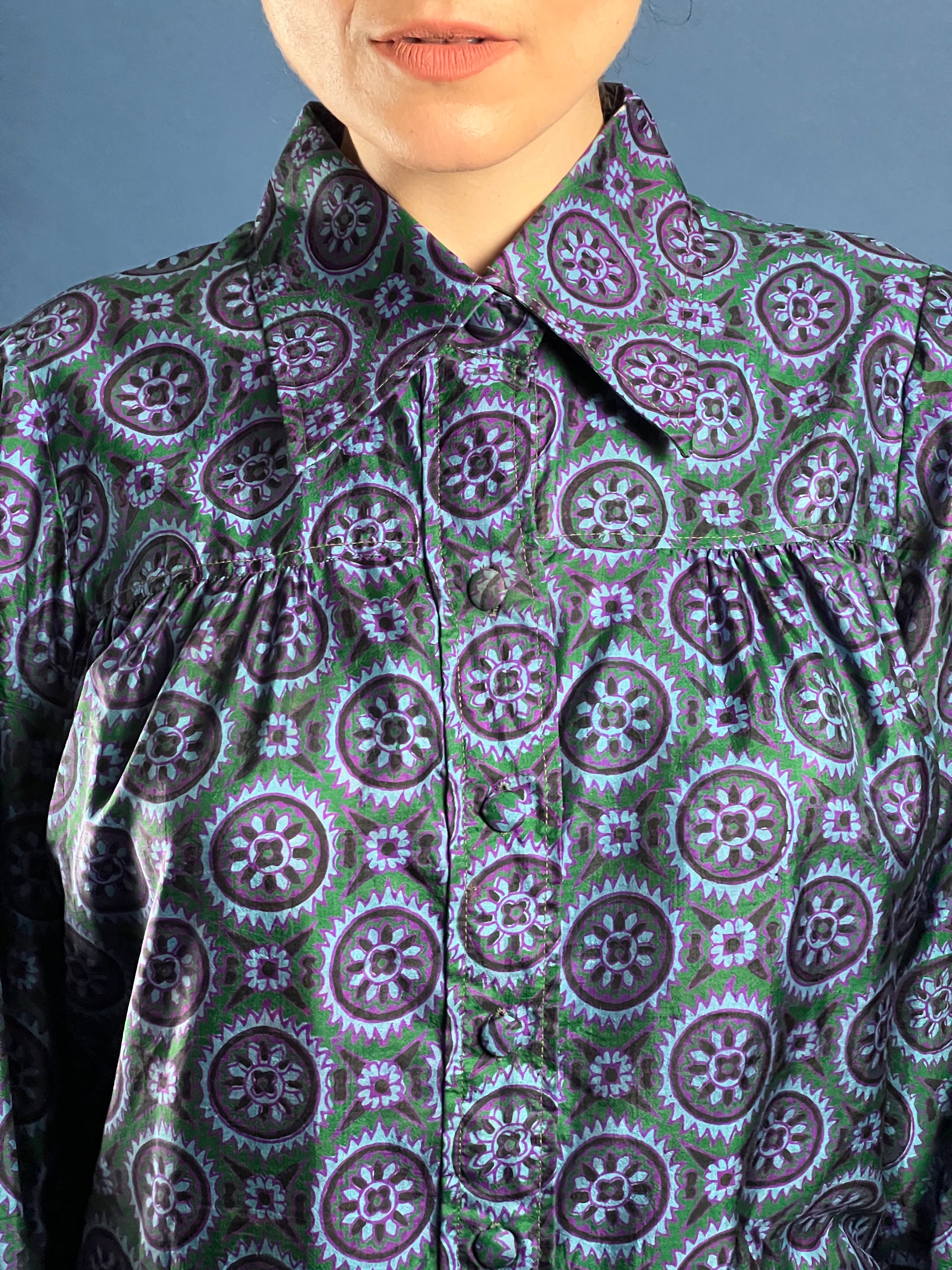 Vintage 1970s Geo Pattern Silk/Satin Tunic Shirt/Dress