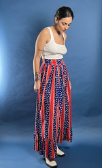 Load image into Gallery viewer, Vintage 1970s Maxi Floral Summer Skirt
