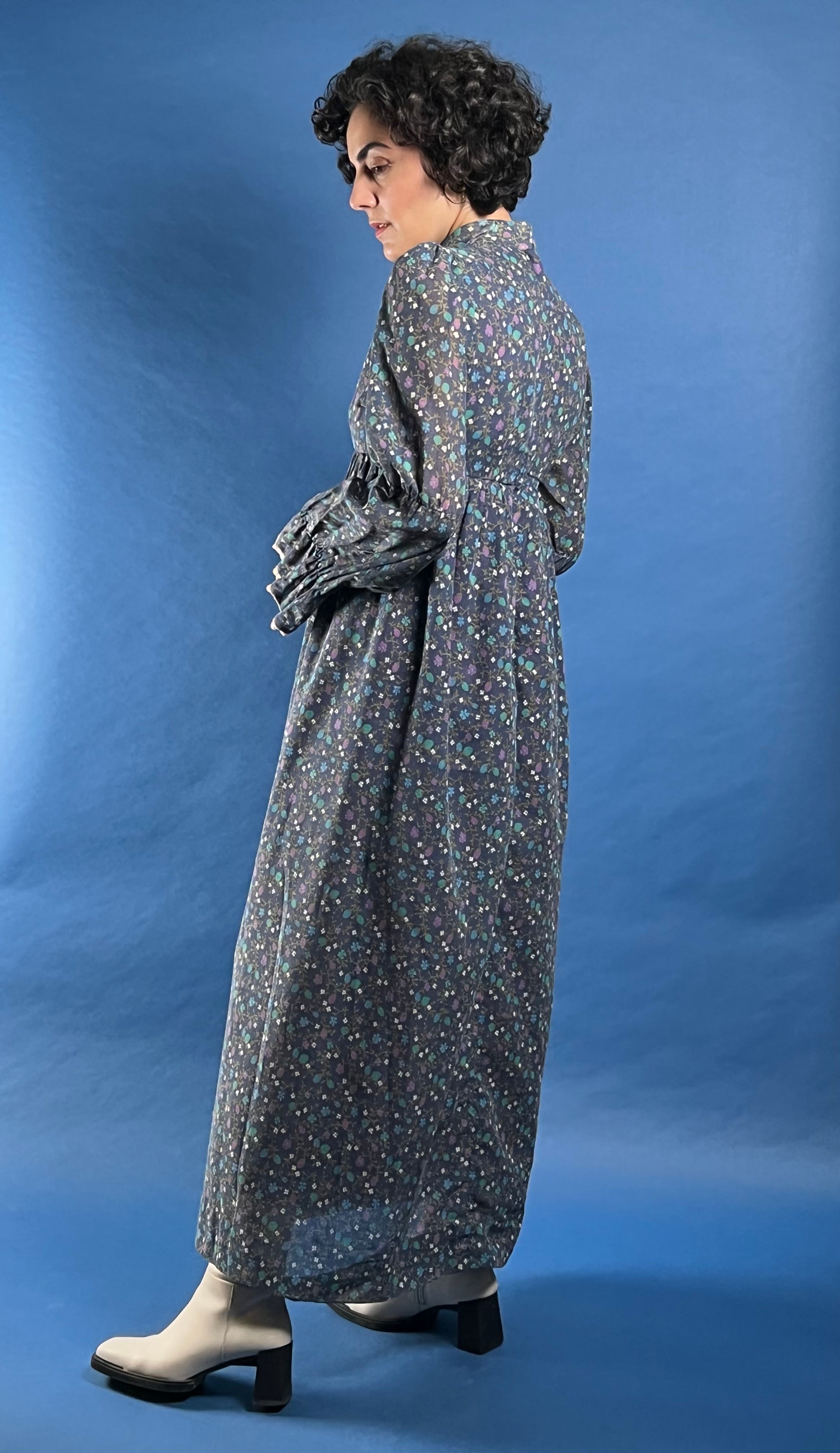 Vintage 1970s Marion Donaldson Prairie Cottage Core Maxi Floral Dress