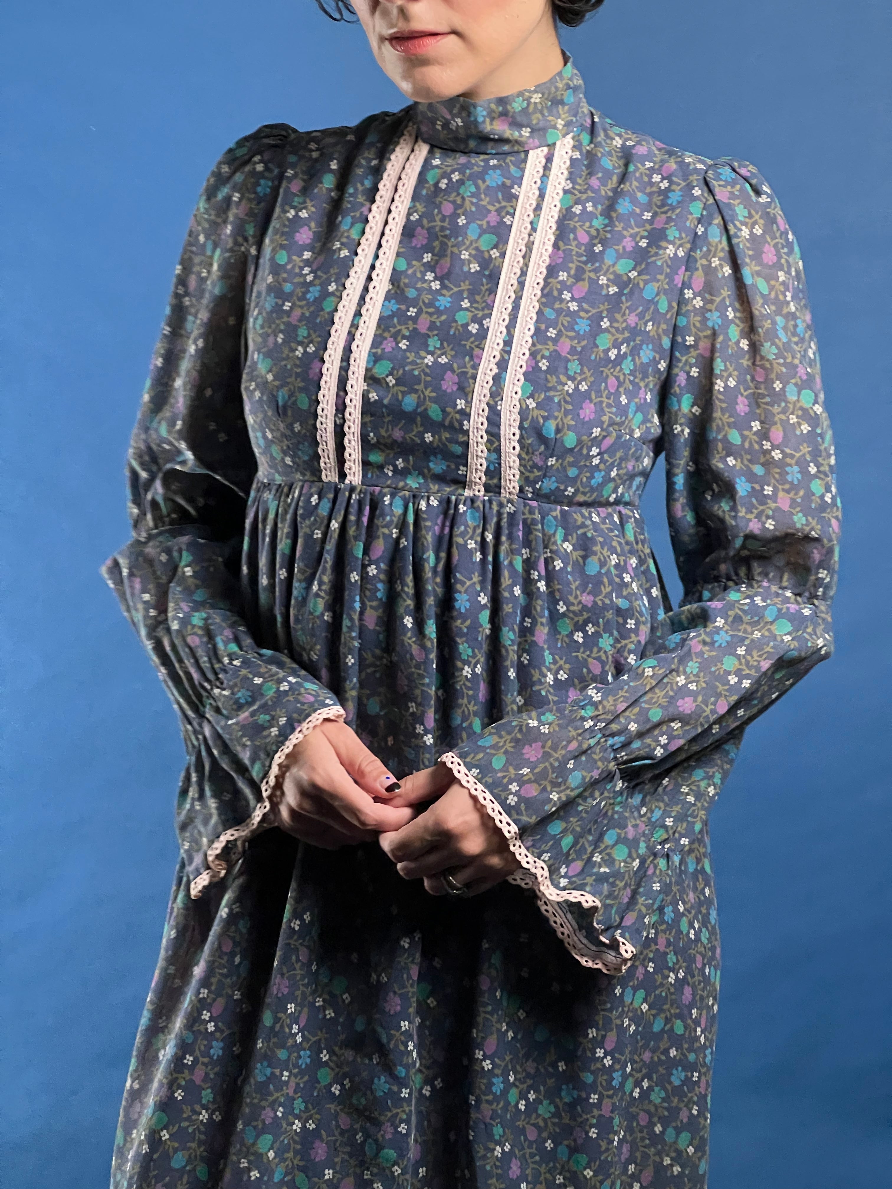 Vintage 1970s Marion Donaldson Prairie Cottage Core Maxi Floral Dress