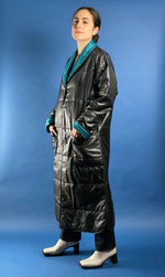 Load image into Gallery viewer, Vintage 1970s Long Black &amp; Blue Lightweight Puffer Jacket
