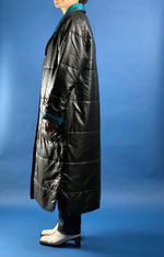 Load image into Gallery viewer, Vintage 1970s Long Black &amp; Blue Lightweight Puffer Jacket
