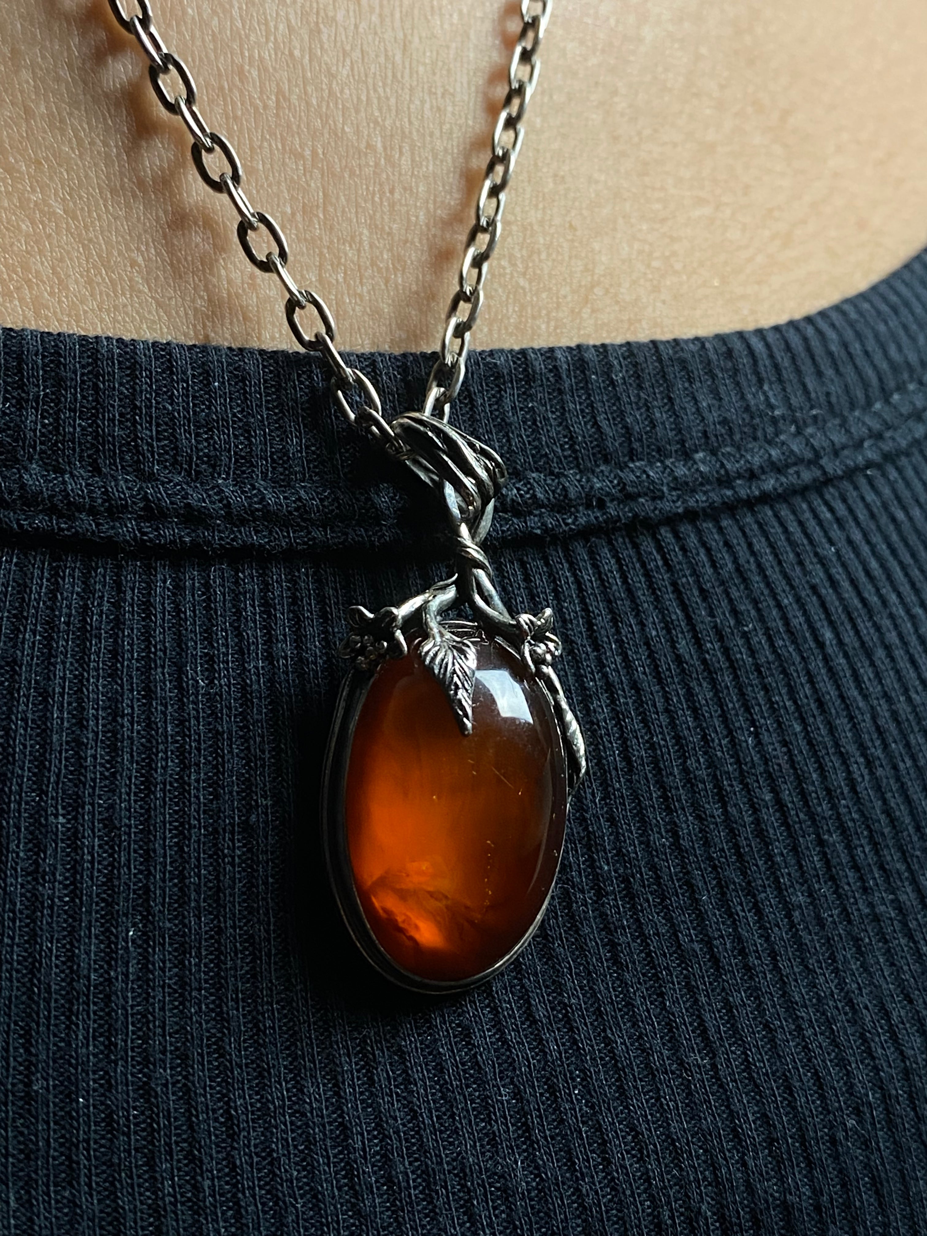 Antique Art Nouveau 1930s Amber & Silver Pendant Necklace