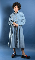 Load image into Gallery viewer, Vintage 1980s JAEGER Denim Maxi Aline Dress
