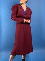 Load image into Gallery viewer, Vintage 1940s Crepe Evening Dress
