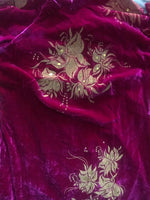 Load image into Gallery viewer, Vintage Early 1970s Silk Velvet Vietnamese áo dài Top/Dress
