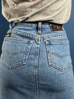 Load image into Gallery viewer, Vintage 1980s FIORRUCI Designer Denim Skirt
