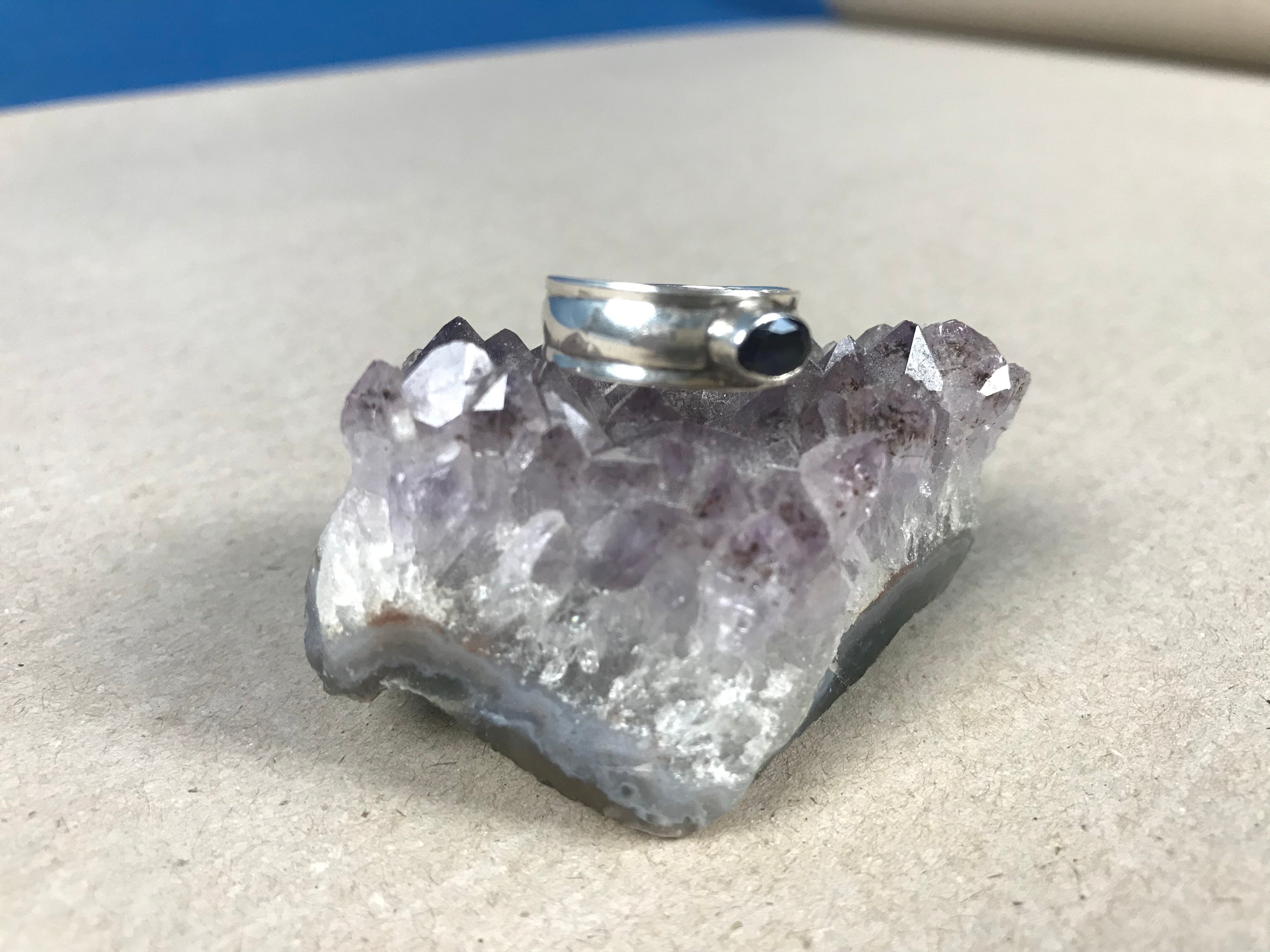 Vintage 1960s Brutalist Modern Amethyst Silver Ring