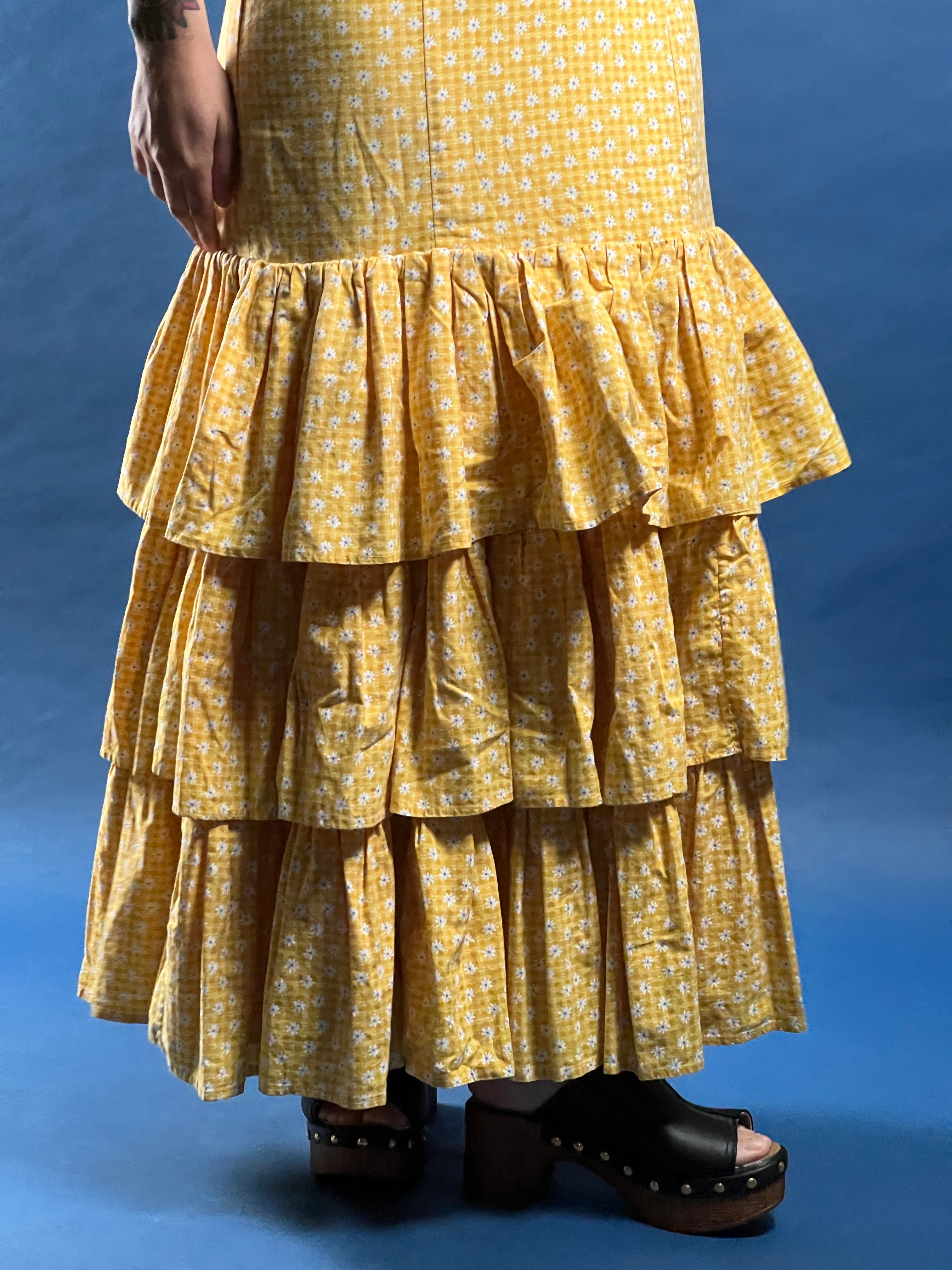 Vintage RARE 1970s Cottagecore Prairie Maxi Dress w/ Floral Pattern