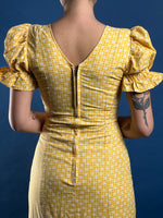 Load image into Gallery viewer, Vintage RARE 1970s Cottagecore Prairie Maxi Dress w/ Floral Pattern
