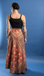 Load image into Gallery viewer, Vintage 1970s Indian Cotton Maxi Gauze Skirt, w/ Handmade Indian Block Print
