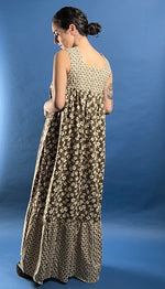 Load image into Gallery viewer, Vintage 1970s Prairie Cottagecore Maxi Floral Dress
