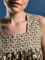 Load image into Gallery viewer, Vintage 1970s Prairie Cottagecore Maxi Floral Dress
