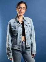 Load image into Gallery viewer, Vintage 1990s Light Wash Denim Wrangler Jacket
