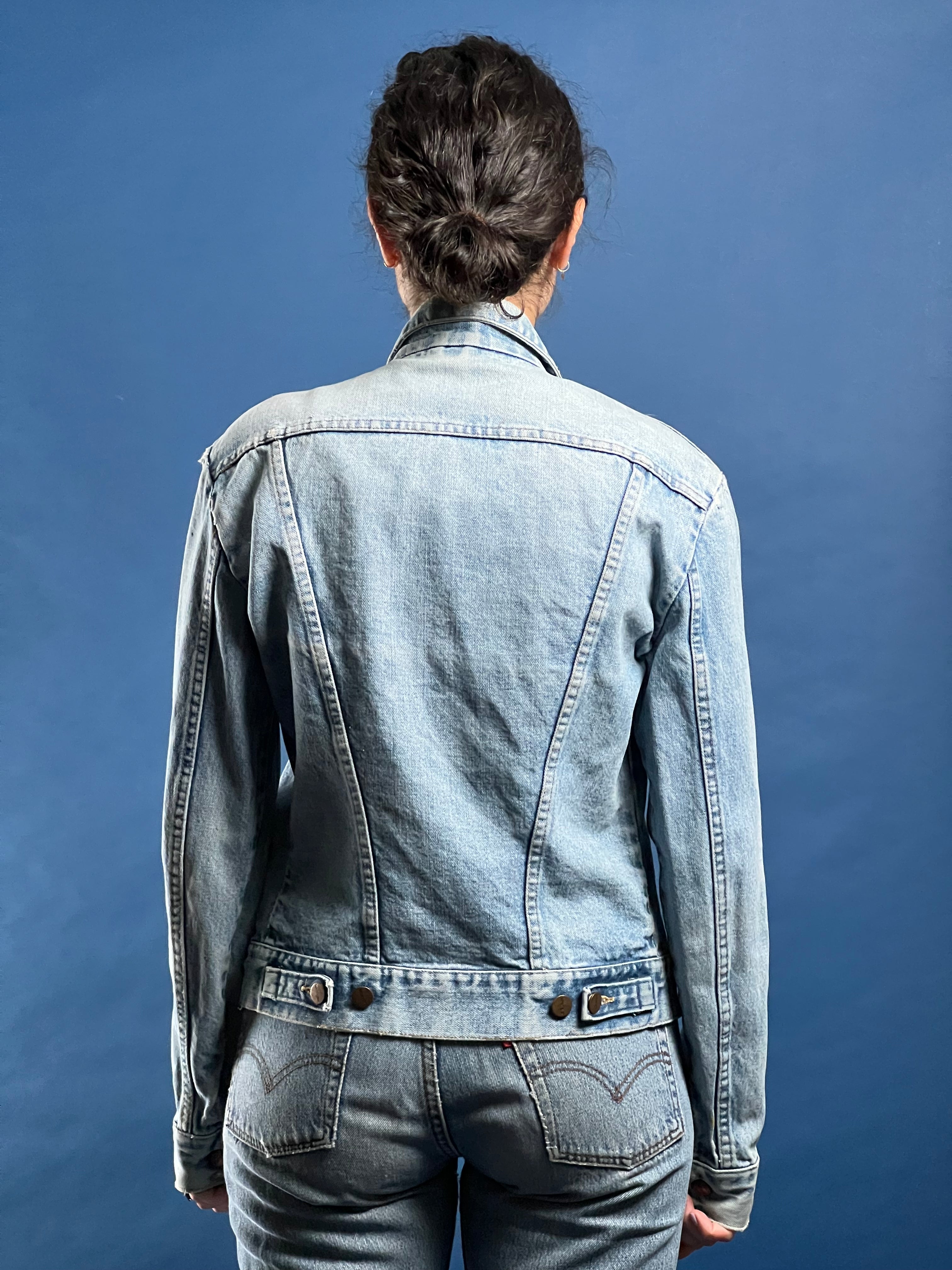 Vintage 1990s Light Wash Denim Wrangler Jacket