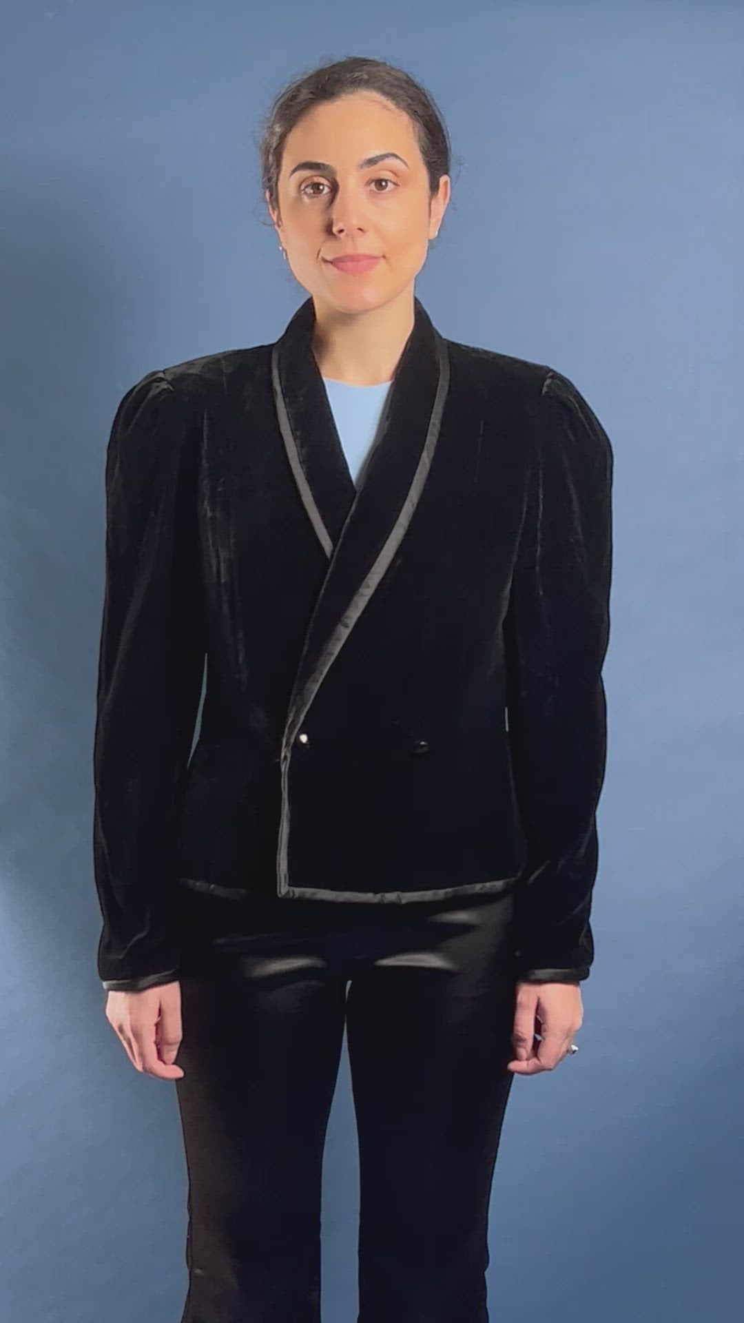 Vintage 1980s Oscar De La Renta Miss O Velvet Black Blazer