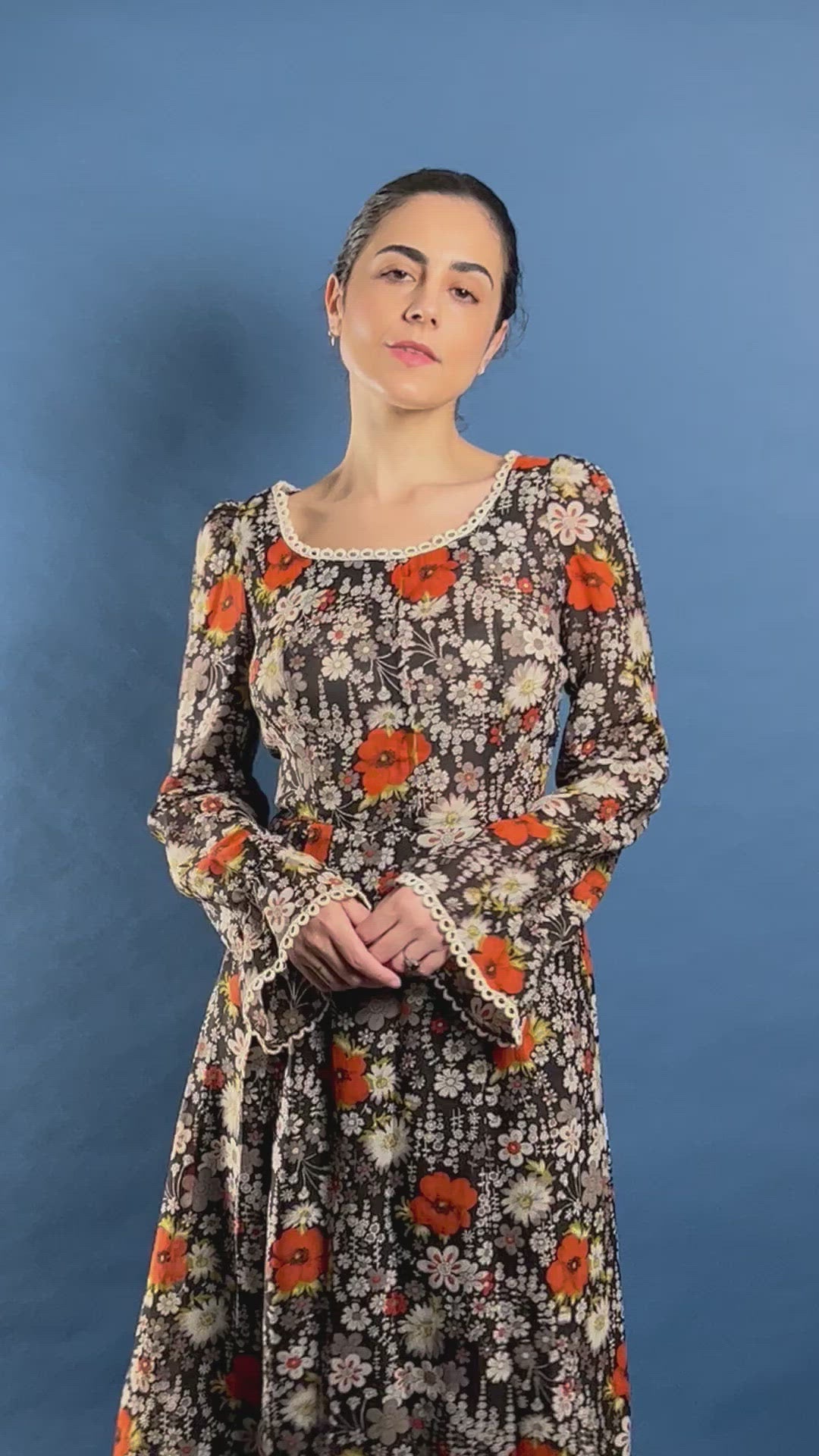 Vintage 1970s Prairie Floral Midi Dress