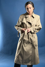 Load image into Gallery viewer, Vintage 1970s London Fog Beige Classic Trench Coat
